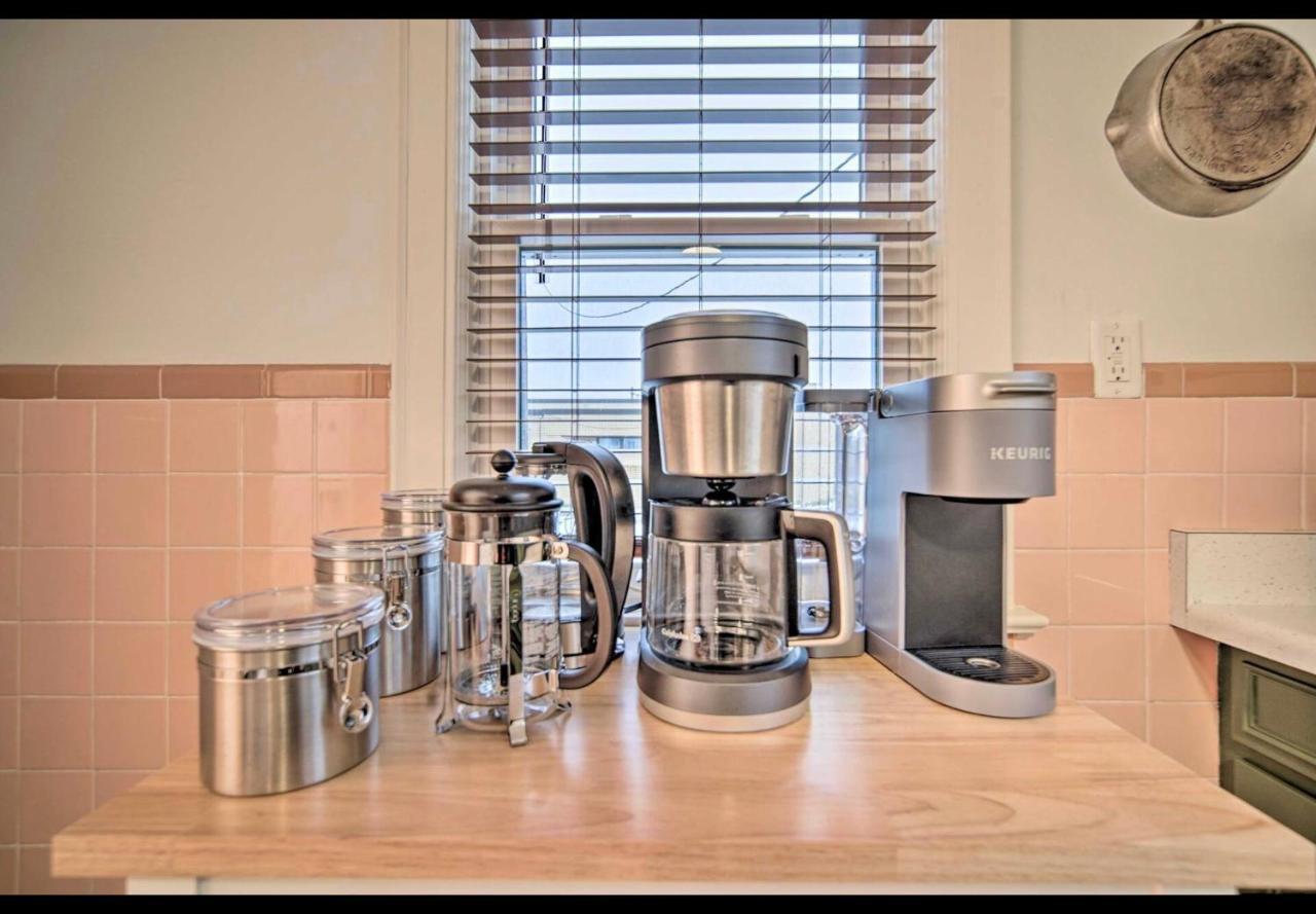 Modern Home • Family Friendly • Grill • Fireplace Erie Εξωτερικό φωτογραφία